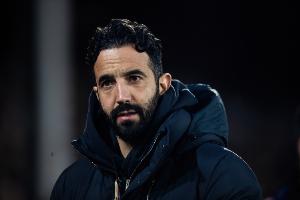 鲁尼：无法100%确定阿莫林是否适合继续带曼联，我想没人能确定