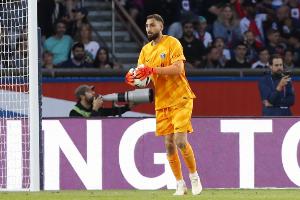 曼晚：曼城否认与多纳鲁马达个人协议，只有埃德森离队才会签他