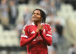 月薪1200镑！TA：恩古莫哈17岁才能签职业合同 新人上限年薪5.2万