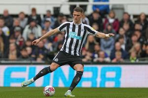 罗马诺：勒沃库森询问了博特曼的情况，纽卡不想出售这名球员