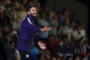 联赛杯负英乙队！阿莫林：最好的球队今天赢了，我真的很抱歉