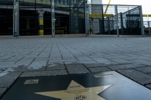 多特官方：胡梅尔斯加入俱乐部星光大道