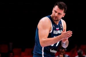 东契奇谈刷分：净胜分可能很重要但我们握了手 没想到他会再进攻