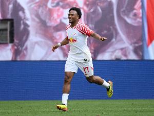 记者：尽管穆阿尼仍是首选引援目标，但尤文已向莱比锡询价奥蓬达