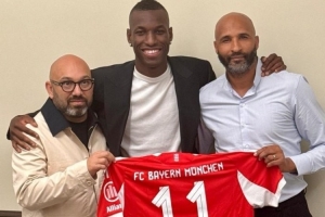 经纪人：杰克逊需要匹配其雄心的平台，他能在拜仁书写新篇章