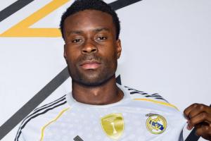 西媒：如果利物浦与科纳特续约，格伊更想明年免签加盟皇马