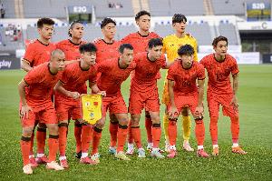 国足被苏州拒训？朱艺辟谣：国足主帅尚未落实，最近也无集训计划