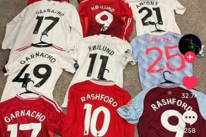 最惨球迷😭国外曼联球迷买加纳乔等7将15件球衣，如今全部离队