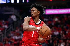 阿门-汤普森：每个赛季我都想赢得总冠军 每一年那都是我的目标