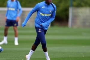 标晚预测热刺首发：罗梅罗领衔，范德文、波罗在列，穆阿尼或亮相