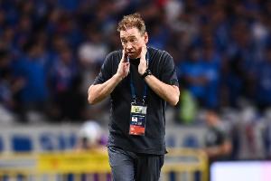 记者：申花要苟住上半场，下半场再让替补出来搏一下