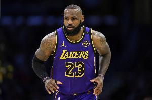 去自己新联赛？名记：这或是詹姆斯最后一年打NBA 他或去其他联赛