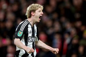 英媒：维萨和拉姆塞因伤缺席纽卡合练，戈登将入选对巴萨欧冠名单