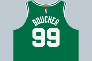 一年330万合同！球衣记者：布歇在绿军穿99号球衣