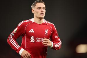 哈曼：欧冠比赛不如英超狂野快速，战马竞是维尔茨红军生涯最佳战