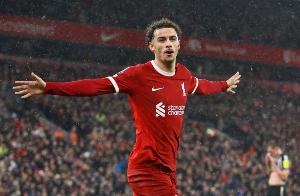 邮报：柯蒂斯-琼斯即将伤愈复出，有望进入德比战大名单