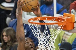 蒙克+1首轮！美记：国王就库明加签换给勇士开的报价仍在谈判桌上