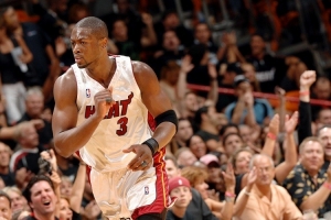 韦德&吉诺比利谁更强？杨毅：都很注重节奏 但绝对天赋韦德更强