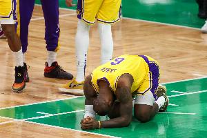 夸梅：詹姆斯不是国王而是傀儡 国王不会下跪只会让别人下跪