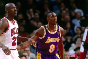 巴爷：乔科并列最佳攻防一体球员 科比对拿第6冠追平乔丹有种执念