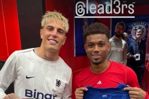 太阳报：阿玛德因晒加纳乔合照而遭网暴，曼联已为他提供了支持