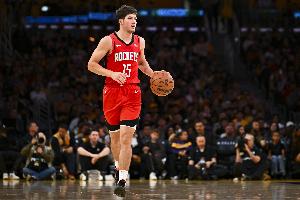 阿隆-霍勒迪：阿门和谢泼德会非常出色 他俩别无选择必须站出来