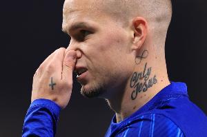 BBC记者：切尔西想要6000万镑以上赞助，穆德里克仍在单独训练