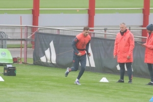 图片报：拜仁训练场出现新设备，售价1.8万欧，可助球员提升体能