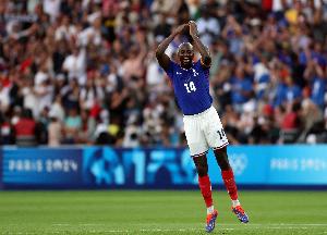 队报预测法国首发：马特塔托万首发，拉比奥特可能被卡马文加替代