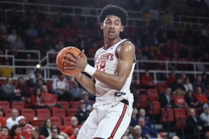 从爵士换来的！Scotto：绿军裁掉双向合同球员RJ-路易斯